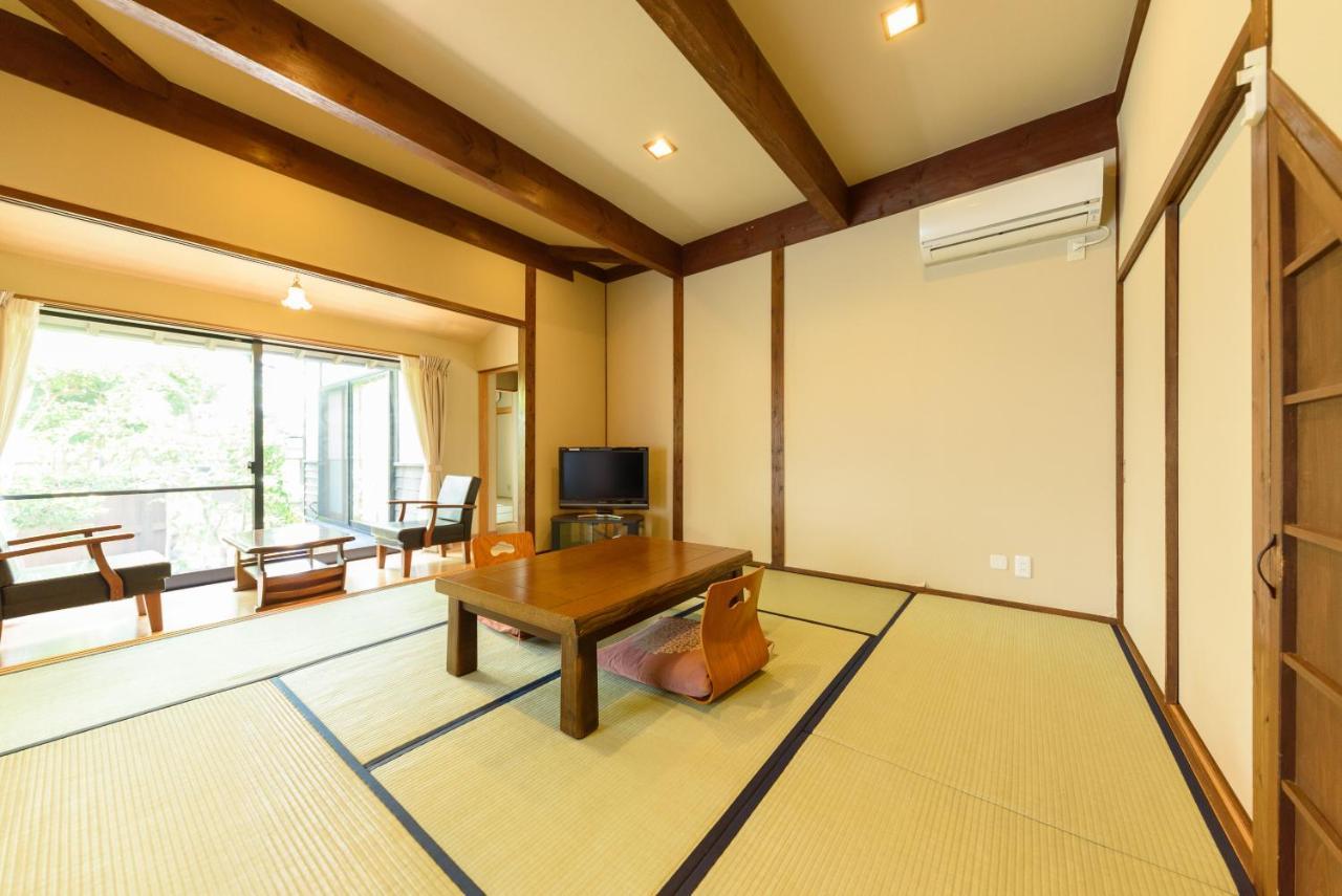 Yufuin Onsen Tsukanoma Номер фото