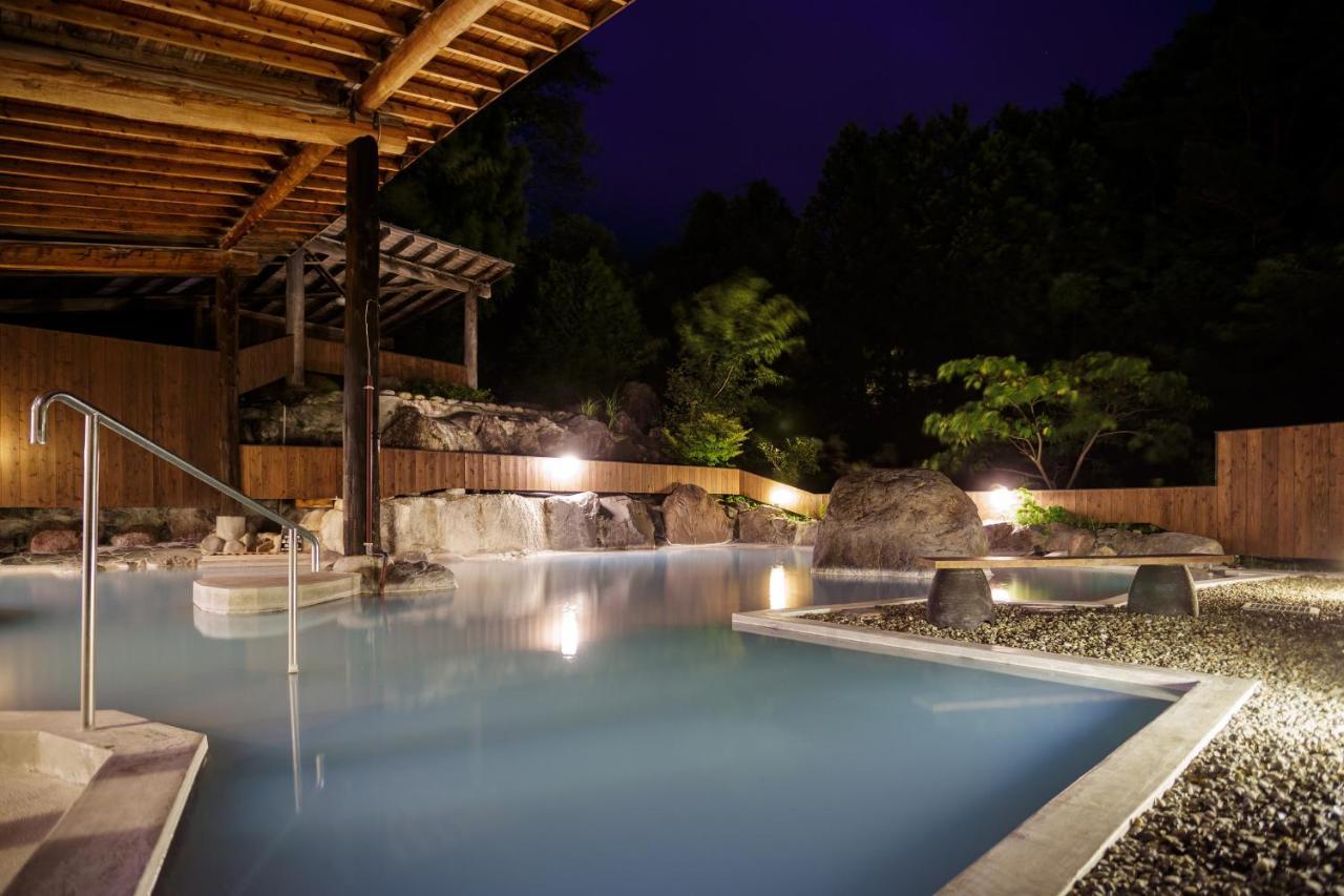 Yufuin Onsen Tsukanoma Екстер'єр фото